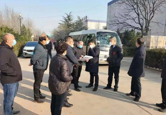 安陽市委副書記、市長高永深入集團(tuán)公司援建文峰區(qū)方艙隔離點(diǎn)改建項(xiàng)目實(shí)地調(diào)研